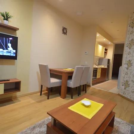 Tanasic Apartment *